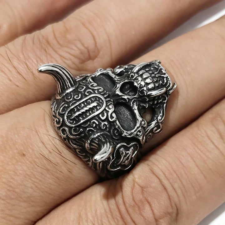 Horned Tusk Carved Skull Ring, S925 Silver Antiqued Viking Gothic Dark Statement Band For Men