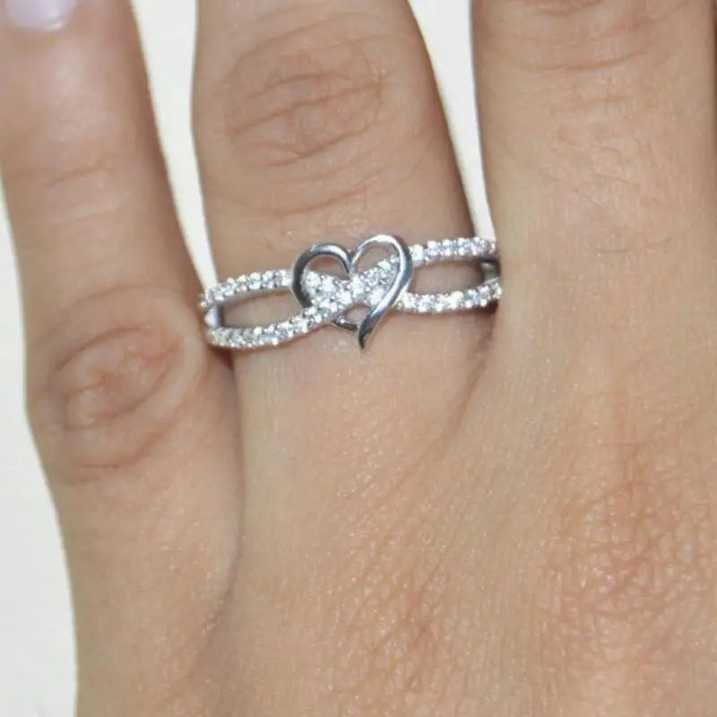 Intertwined Double Heart Pave Ring (Light Luxury Niche Romantic Band)