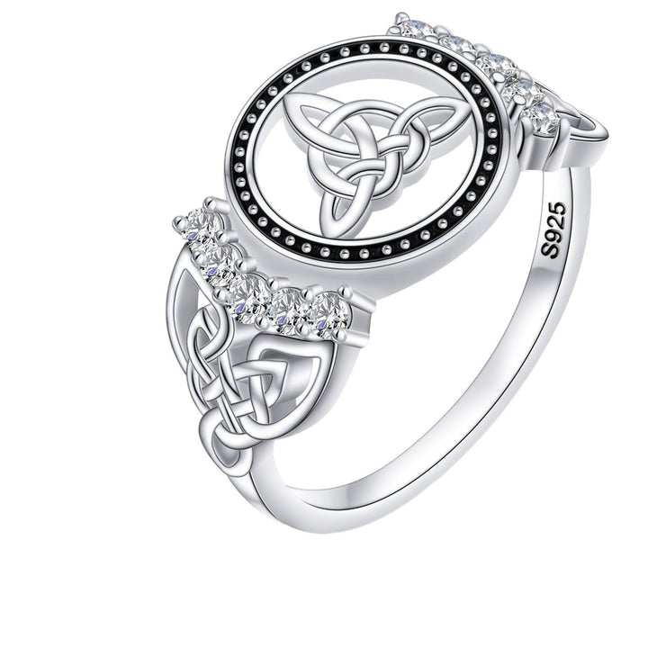 Witch's Knot Cubic Zirconia Ring – Hecate Goddess Celtic Knot Design Vintage Witchy Jewelry for Women