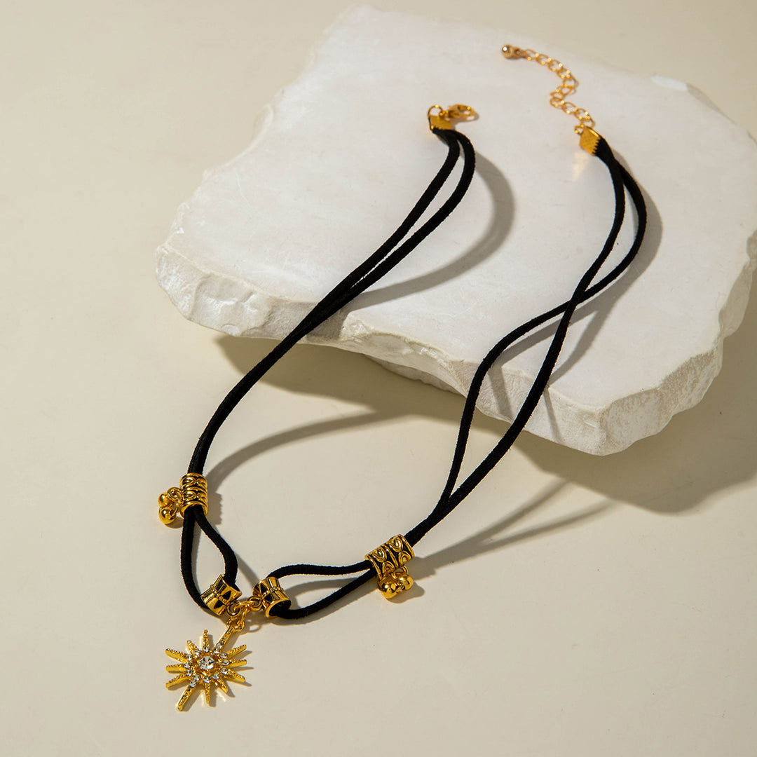 Velvet Double-Layer Sunburst Choker (Retro Light Luxury Style)