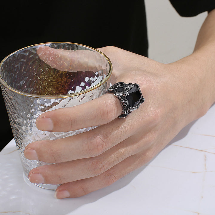 Vintage Embossed Square Stone Ring (Men's Dark Luxury Style)