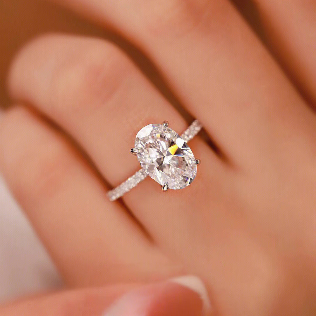 S925 Sterling Silver Oval Cut Four-Prong Engagement Ring for Women