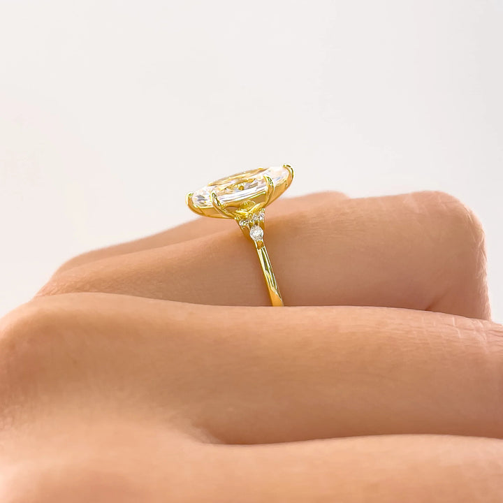 Marquise Main Stone V-shaped Paved Diamond Ring Set, Luxury Two Stackable Diamond Rings, Gold & Silver Two Tones Available