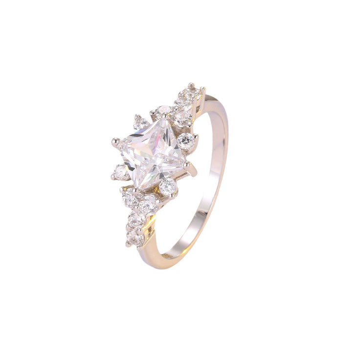 Princess-Cut Center Stone Pavé Accent Ring (Luxury Engagement & Statement Band)