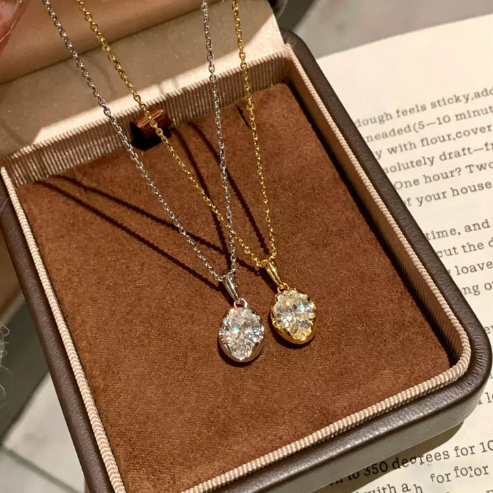 Oval Shiny Diamond Bezel Set Collarbone Necklace, 2 Colors Gold & Silver Minimal Luxury Oval Diamond Jewelry