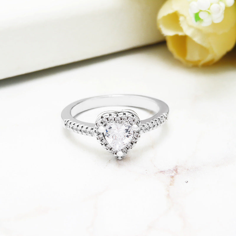 Heart Diamond Halo Engagement Ring (Luxury Romantic Proposal Band)