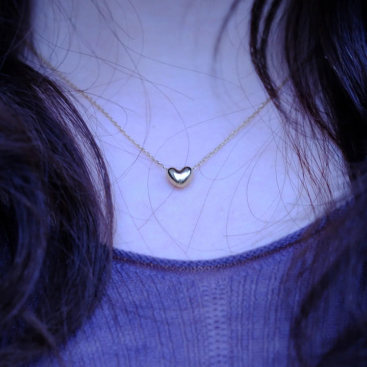 Smooth Solid Heart Necklace, Minimal 3D Heart Collarbone Chain, Classic Gold Basic Jewelry