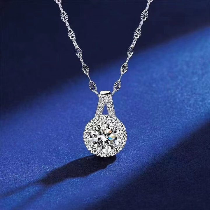 Luxury Round Diamond Halo Necklace (Classic Prong-Set Pendant Chain)