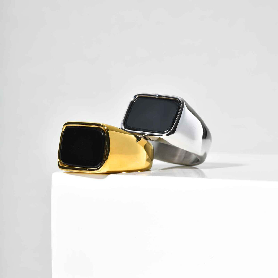 Minimalist Square Black Ring Gold (Minimalist Light Luxury Business Style)