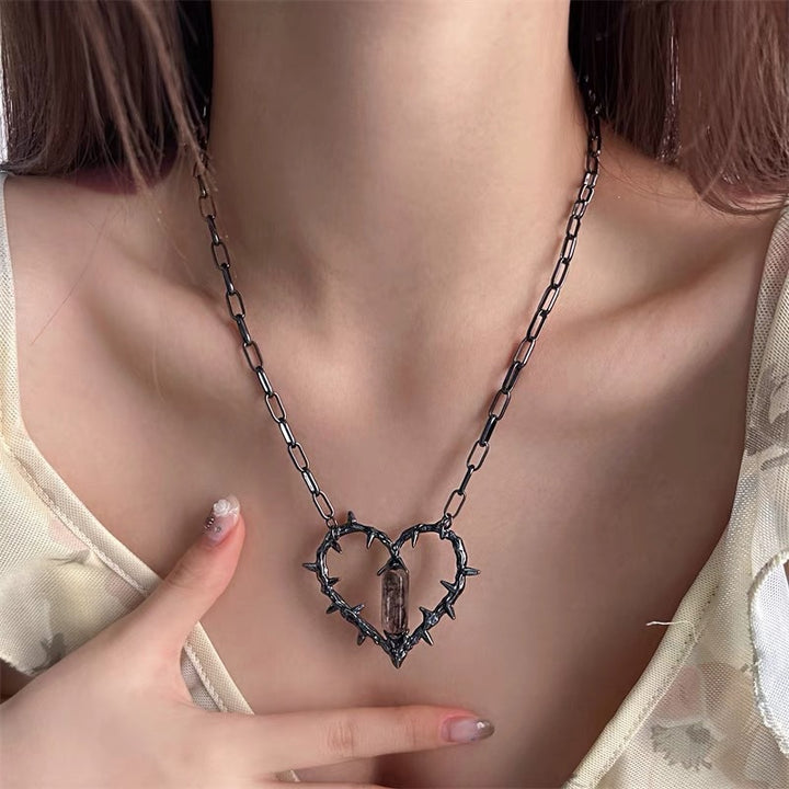 Thorned Heart Crystal Pendant Necklace (Dark Romance · Emotional Guardian Style)