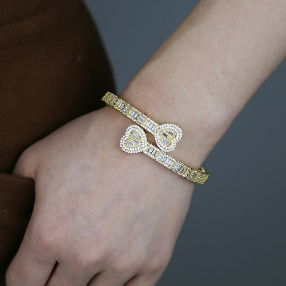 Luxury Hip-Hop Heart Full Diamond Open Bangle