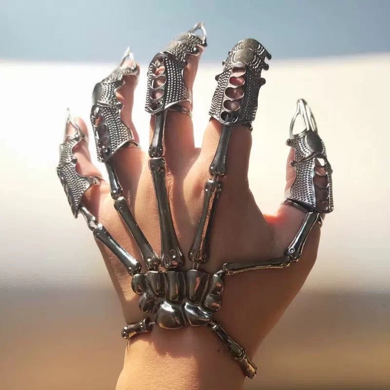 Dark Tech Robot Bionic Mechanical Alien Hand - Adjustable Armor Ring Glove