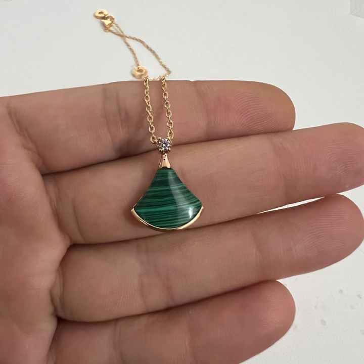 Luxury Skirt Shape Fan Necklace Set (High-End Pavé Gemstone Choker)