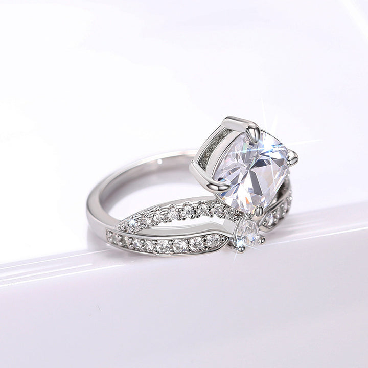 S925 Silver Cushion‑Cut Twisted Shank Diamond Ring, Two‑Color Option Luxury Engagement Ring for Women