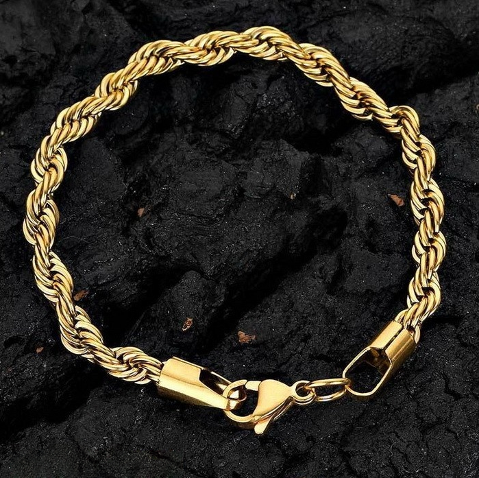 Twisted Chain Titanium Steel Bracelet (Minimalist Unisex Style)
