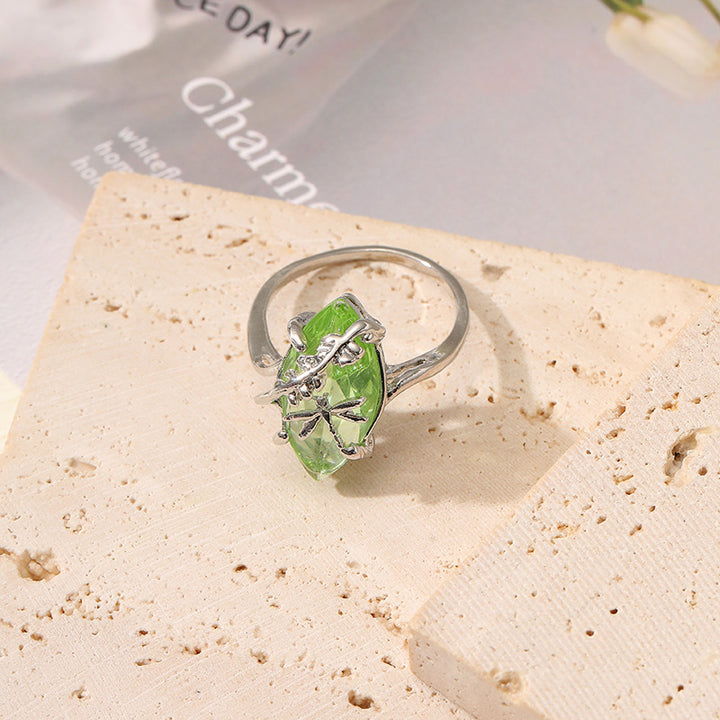 Twisted‑Leaf Irregular Green Gem Ring, Two‑Tone Options