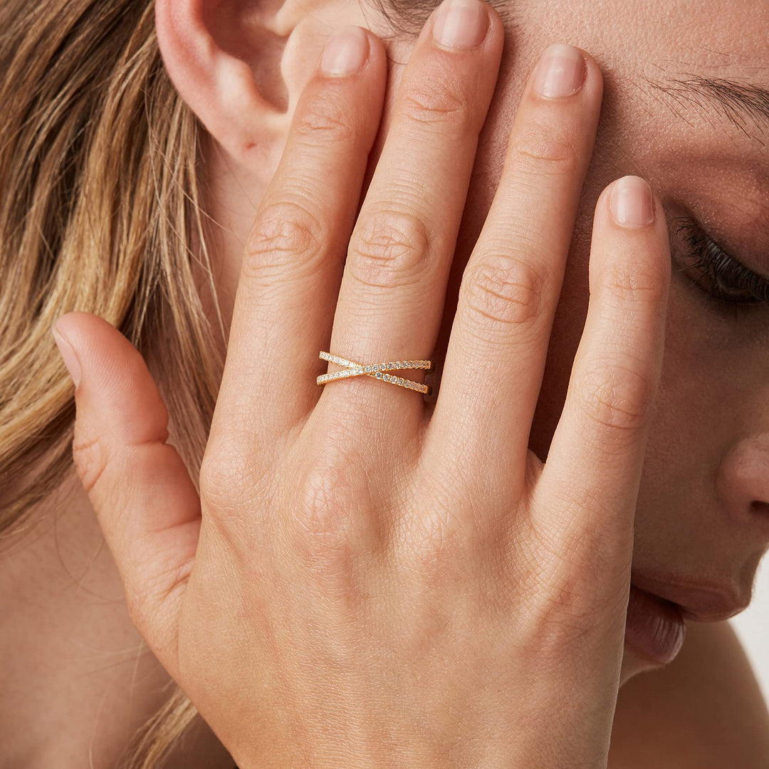 Cross Pavé Line Ring (2 Colors Delicate Everyday Band)