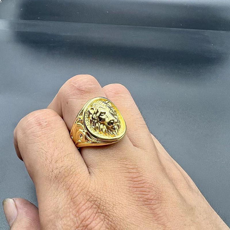Vintage Embossed Lion Head Titanium Steel Wide Ring, Scroll Pattern Antique Bold Lion Statement Band for Men