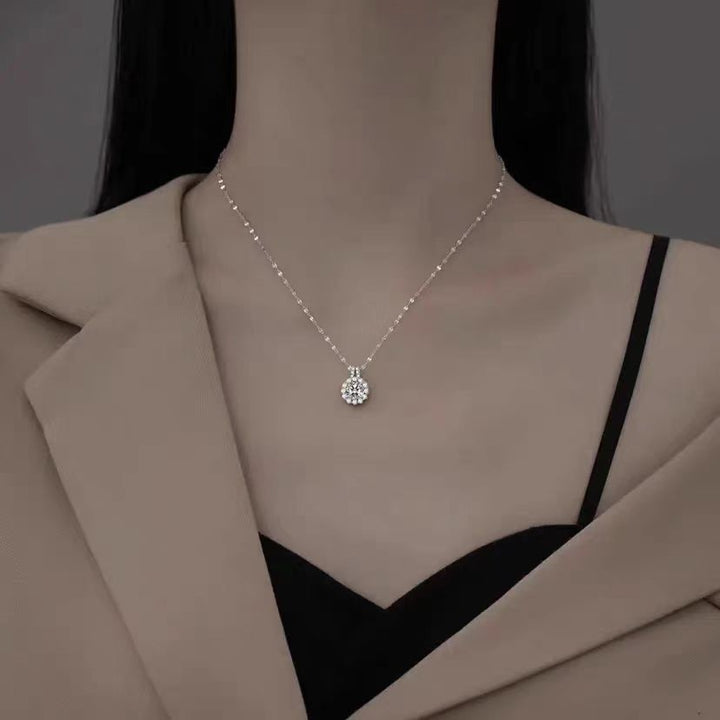 Luxury Round Diamond Halo Necklace (Classic Prong-Set Pendant Chain)