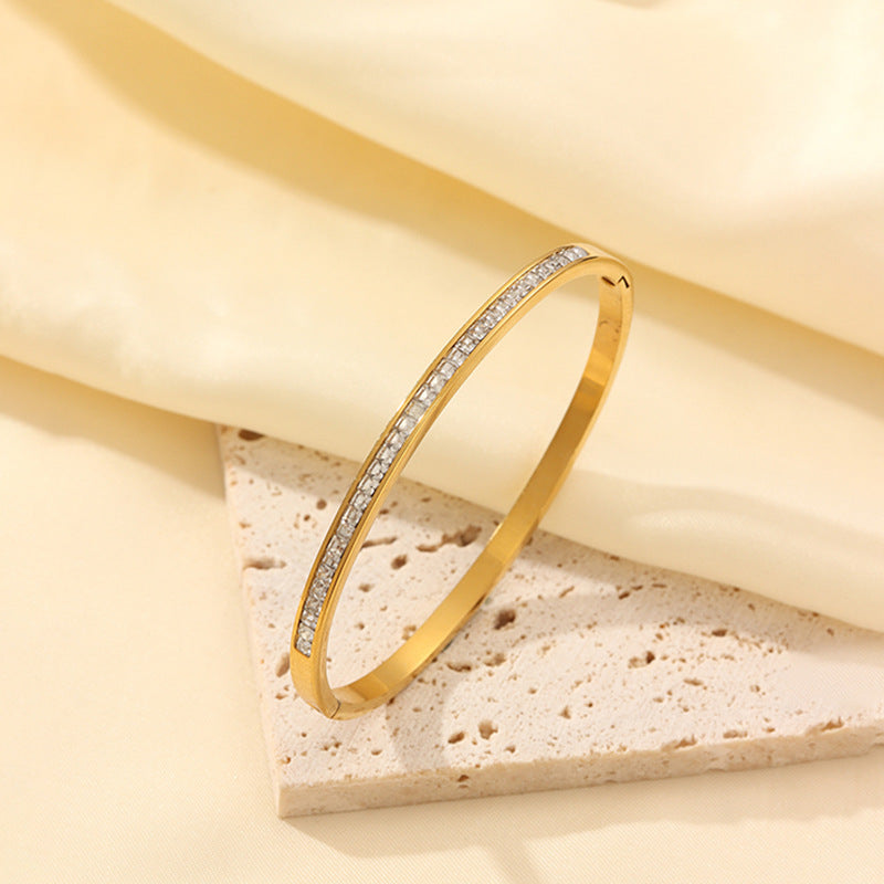 Multi-Element Light Luxury Bangle Set (Exquisite Versatile Style)