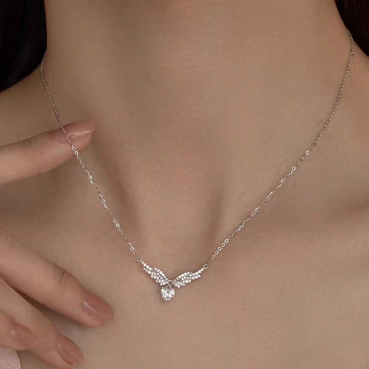 Angel Wings Heart diamond Necklace (Multi-Color Delicate Romantic Pendant)