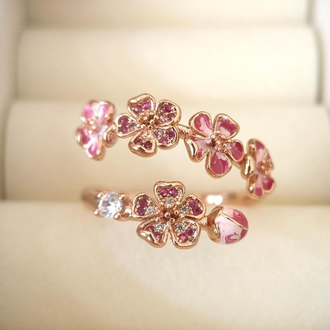 Pink Floral Cluster Open Ring (Light Luxury Niche Romantic Band)