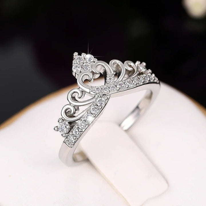Palace Filigree Crown Pavé Ring (Light Luxury Niche Princess Style Engagement Band)