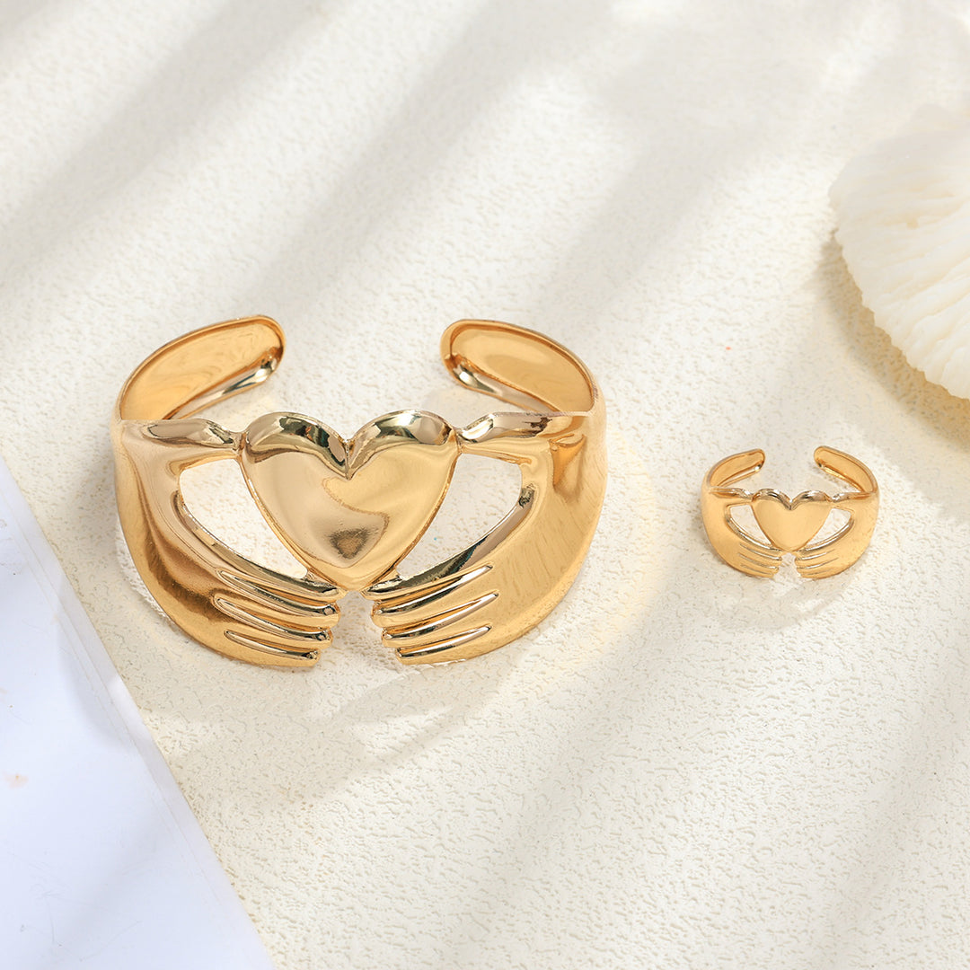 Fashion Elegant Heart Open Ring & Bangle Bracelet Set
