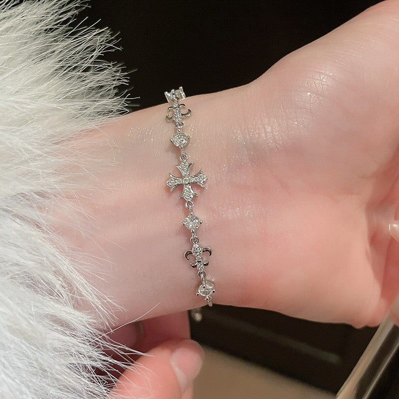 Cross & Starburst Stackable Bracelet Set (Light Luxury Niche Exquisite Bracelet Set)