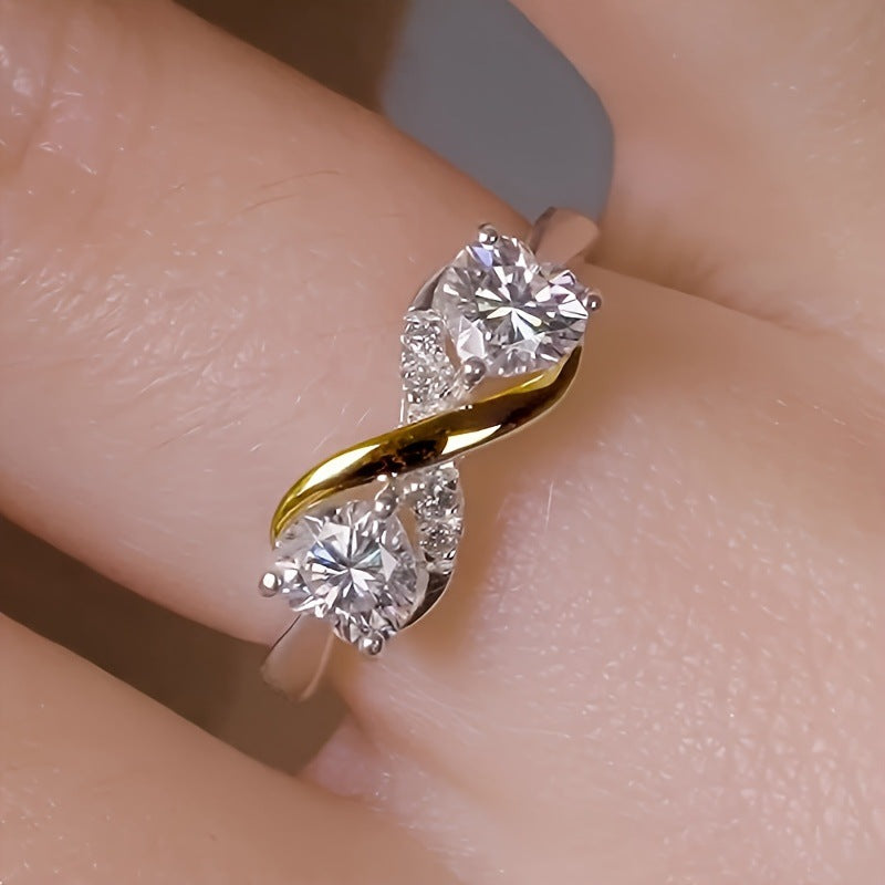 Double Heart Intertwined Two-Tone Ring (Light Luxury Niche Romantic Band)