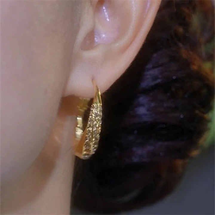 Triple Row Pavé Twist Huggie Earrings (Light Luxury Niche Design Earrings)