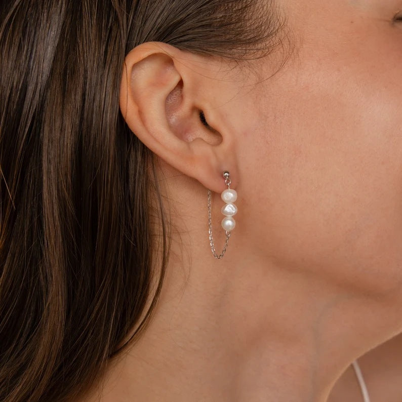 Vintage Pearl Tassel Drop Earrings for Women – Elegant & Chic Design