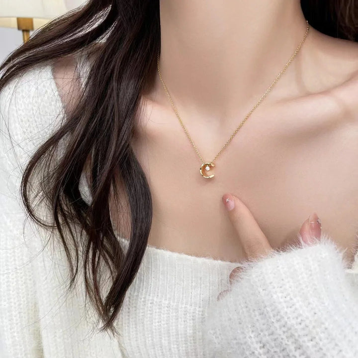 Quilted Crescent Single Diamond Collarbone Chain, S925 Silver Luxury Half-Moon Pendant Necklace, Gold & Silver Two Tones