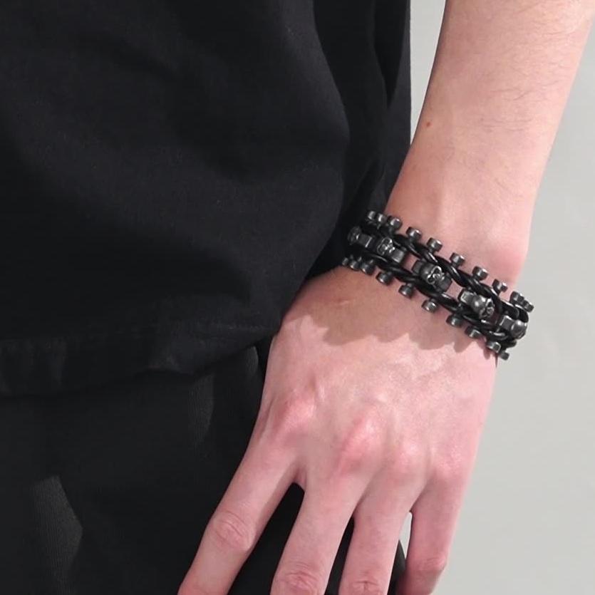 Titanium Steel Skull Braided Double-Layer Bracelet (Dark Punk Style)