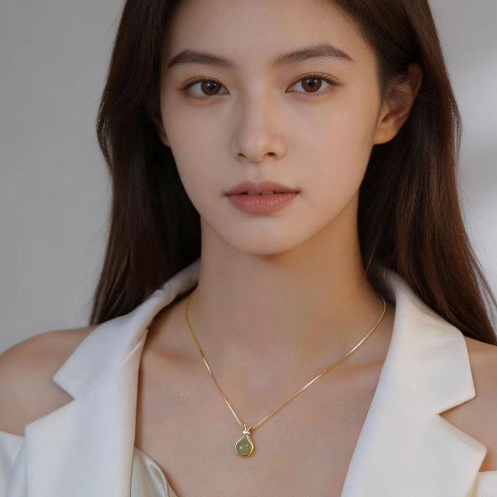 Droplet Gemstone Necklace Set (Light Luxury Niche Gentle Necklace)