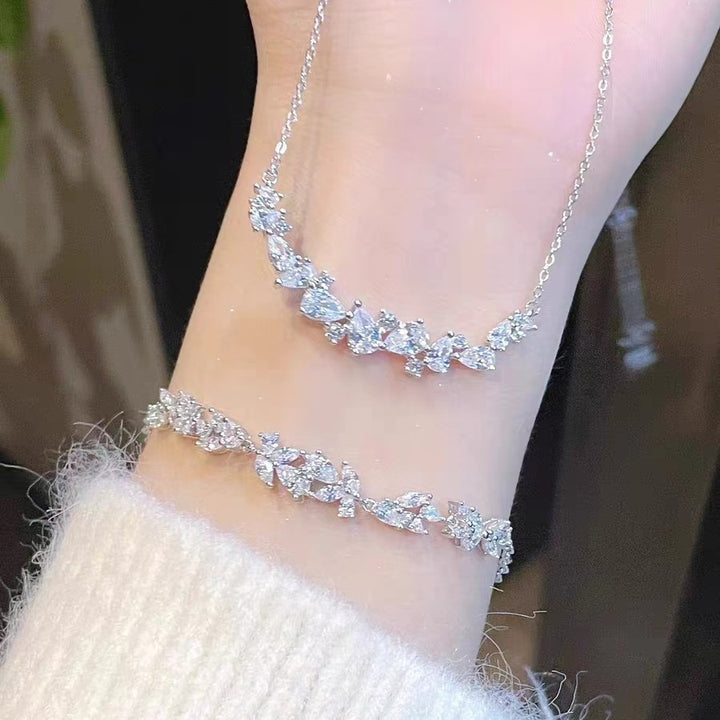 Wisteria Flower Crystal Inlaid Bracelet for Women