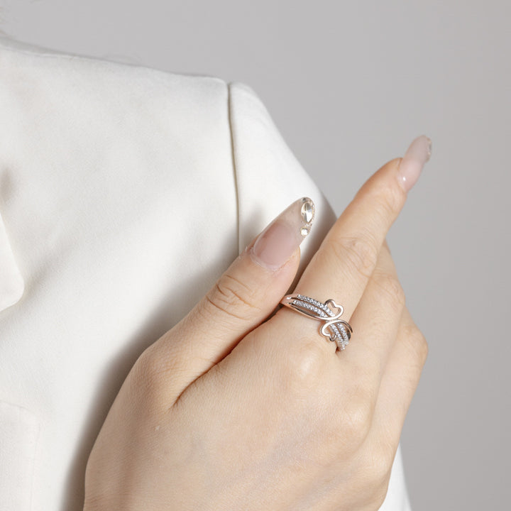 Two-Tone Heart Twig Micro-Diamond Ring (Sweet-Cool Luxury Personalized Style)