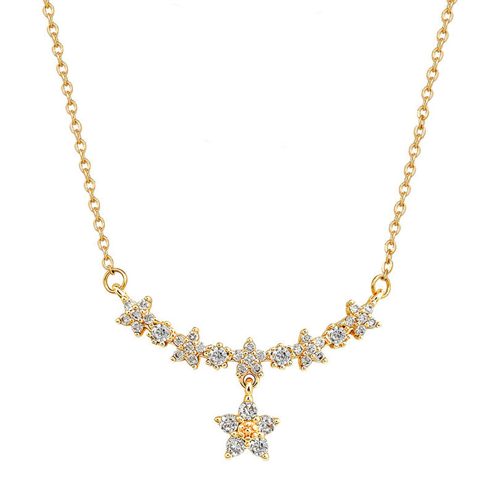 V‑Shape Pave Diamond Drop Clover Collarbone Necklace, Dainty Sparkling Floral Pendant Chain, Gold & Silver Two‑Tone Ladies Jewelry