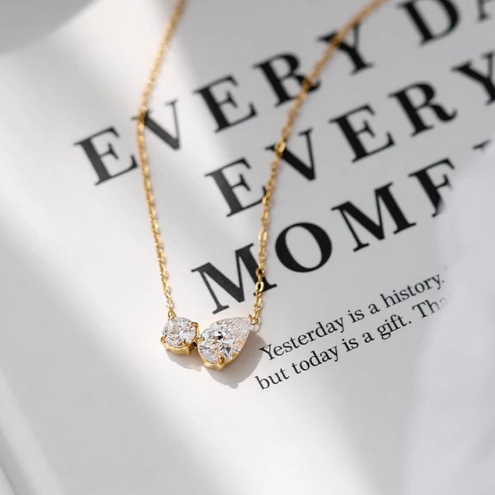 Two-Stone Heart Choker (Light Luxury Minimalist Confession Style)