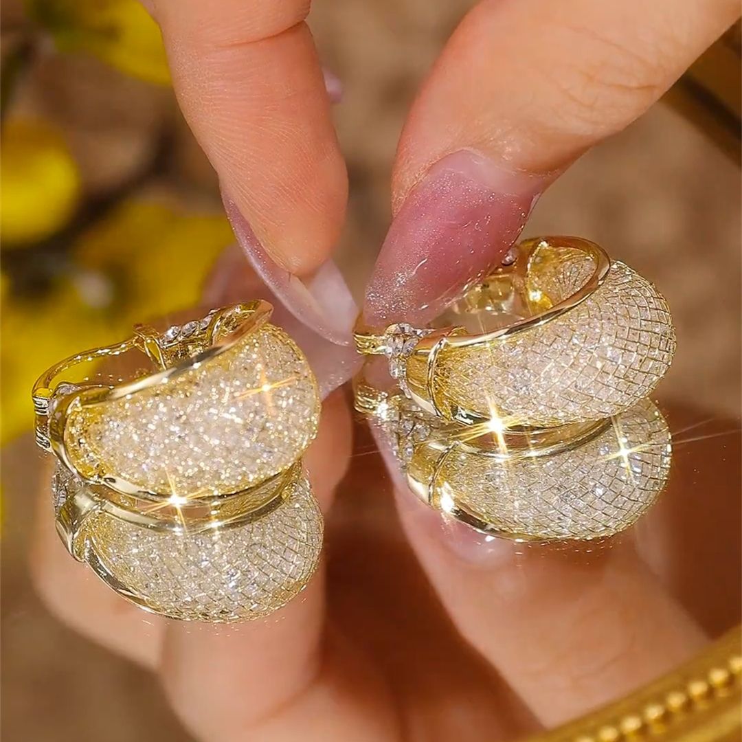 Full-Diamond Twisted Gold Hoop Earrings (Luxury Vintage Style Series)