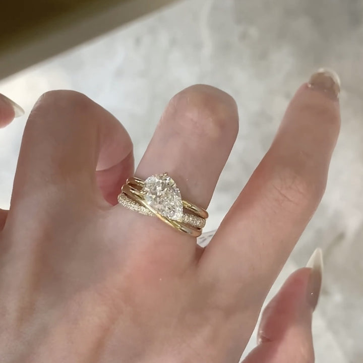 Pear‑Shaped Teardrop Stone Twisted Shank Women’s Engagement Ring