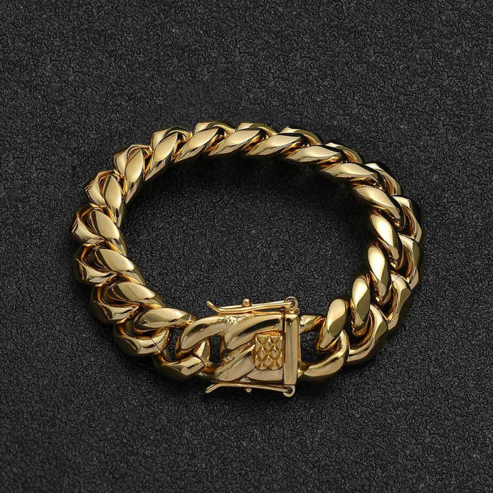 Wide Cuban Titanium Steel Bracelet, Gold Thick Chain Engraved Clasp Hip-Hop Tarnish Resistant Stylish Wristband