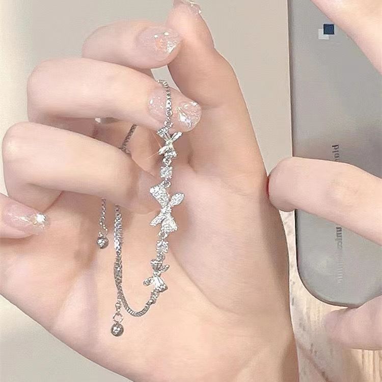 Women's Cubic Zirconia Bow Adjustable Pull Bracelet
