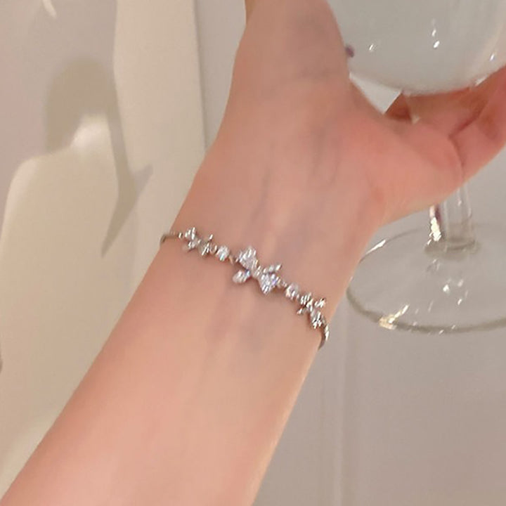 Women's Cubic Zirconia Bow Adjustable Pull Bracelet