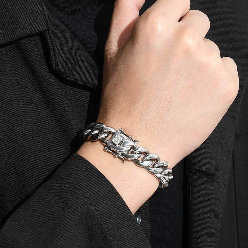 Wide Cuban Titanium Steel Bracelet, Gold Thick Chain Engraved Clasp Hip-Hop Tarnish Resistant Stylish Wristband