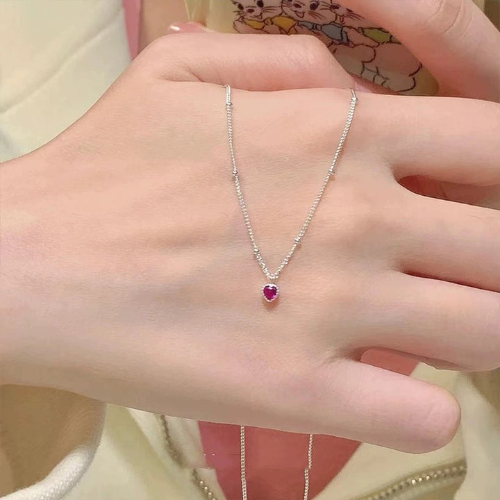 Vintage Distressed Red Heart Bezel Necklace, Silver Thin Curb Chain Sweet Cool Clavicle Chain
