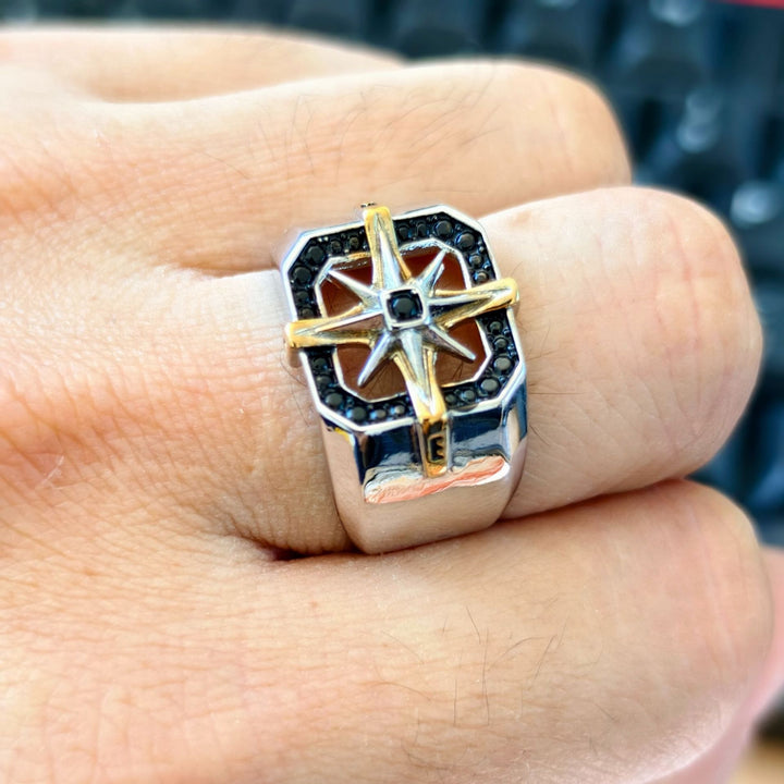 Two-Tone Compass Star Men's Ring, Vintage Contrast North Star Signet Ring, American Workwear Style Band