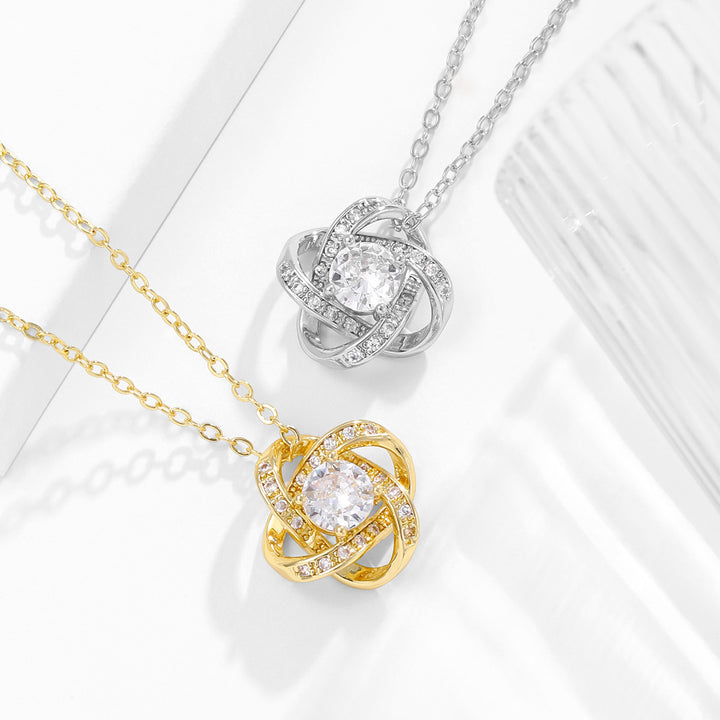 Love Knot Clover Diamond Pendant Necklace (Luxury Eternal Love Choker)