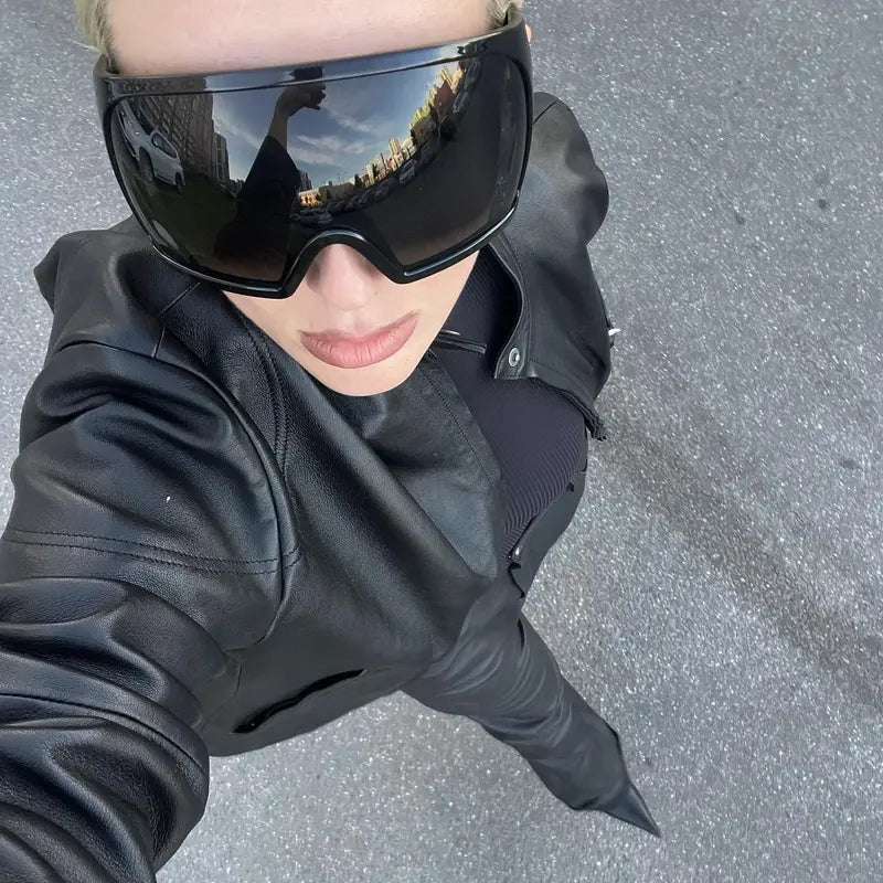 One-Piece Oversized Futuristic Cycling Sunglasses, Multi-Color Wide Frame Anti-Glare Street Fashion UV Protection Shades