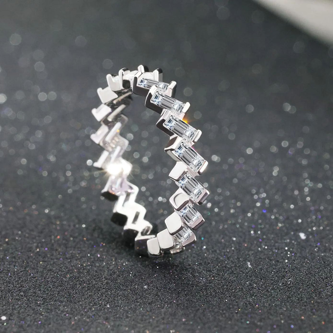 S925 Sterling Silver Wave Z-Shape Cubic Zirconia Ring